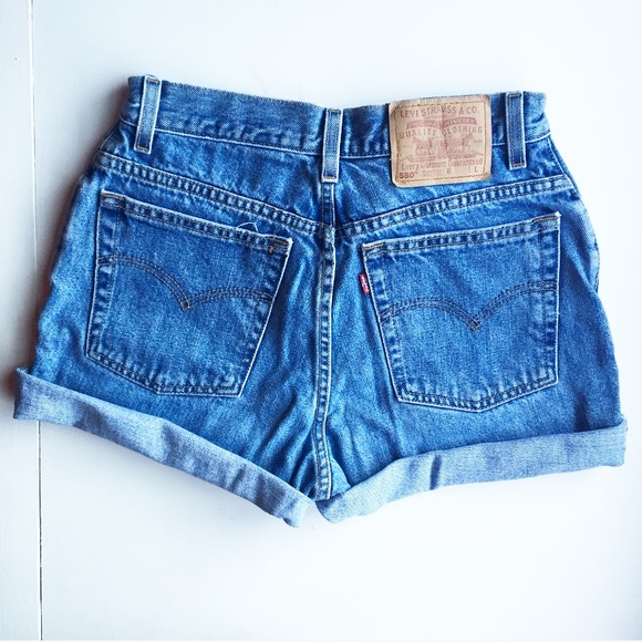 Levi's High Waisted Shorts - Picture 2 of 6